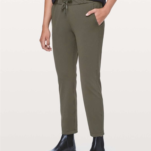 Lululemon On The Fly Luxstreme 27” High Rise Dark Olive Pant W5BLPS SZ 4 - Picture 4 of 6